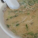 長浜ラーメン 一心亭 - 左側！