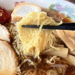 sendaigyuutamminatonokojuurou - 麺は極細のちじれ麺