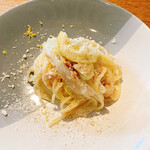 MAISON INCO - 白菜と塩レモンパスタ　レモンの香りが良い