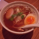 JAH - 〆のあっさり中華。器はつけ麺のつけ汁と同じでし。