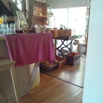 ナチュラリア - ナチュラルな雰囲気の店内