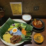SPICY CURRY 魯珈 - 6th Anniversary★ROKA Style Sri Lanka plate★とラッシー
