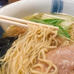 粋な一生 - 縮れ麺