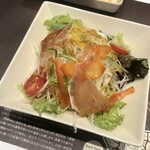 ステーキ&グリル OKAKI - 「選べるランチステーキコース」(12800円) 本日の彩りサラダ