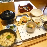豆富料理と吟醸せいろ蒸し 八かく庵 大阪ステーションシティ店 - 御膳