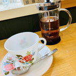 カフェ ブラウニー - ほんものの紅茶