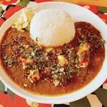 手作りカレーの店　朱（レッド） - 雷神 タケミカヅチ