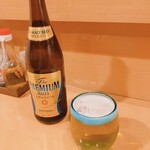 沖縄料理・島酒場 がらくた - プレミアムモルツ中瓶