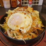 食堂 サビーズ - トンテキ定食+目玉焼き
