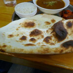 インド料理ダイニングバー ルドリ - ナン