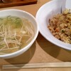 揚子江ラーメン林記 お初天神店