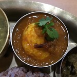 NEPALI CUISINE HUNGRY EYE Dine & Bar - ゆで卵カレー