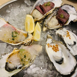 8TH SEA OYSTER Bar - 