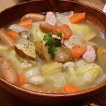 イタリア食堂BiBBER - ポトフ風ロールキャベツ