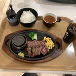 パパステーキ イオン佐世保大塔店 - 