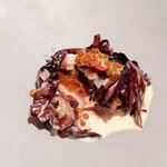 sio - ちょっと崩した写真。いろいろな食材を一緒にいただくのが醍醐味。いわゆる5味＋1という鳥羽シェフの真骨頂。お味の重なりに歯ざわりや風味までまとめて楽しみました。この一品好きリピートでき幸せ♡♡