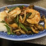 旅人シェフのタイ食堂 KHAO - クンガパオ