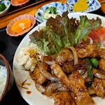 ホルモン栄楽 - 