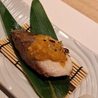 魚菜由良 鼎 - 