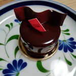 アルノー・ラエール パリ - ❤️トゥールーズ・ロートレック❤️濃厚なチョコレート♡品の良い甘さ⭐️煌めくような雑味のなさが魅力⭐️