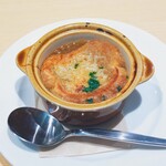 ロイヤルホスト - オニオングラタンスープ　¥550