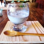 浜の暮らしのはまぐり堂 - デザート「ごま好きのごまプリン」