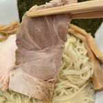 中華そばムタヒロ - (ﾉ´▽｀)ﾉ♪豚ロース叉焼
