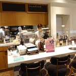 SALON BAKE & TEA - 