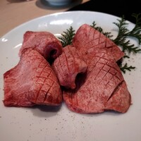 飛騨牛一頭家 馬喰一代 長良本家 - 
