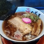 Menshou Yamuya - ワンコインの醤油ラーメン