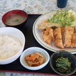 ひなた - チキン定食750円