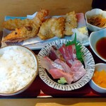 Shokudou Osakanaya - 天ぷら刺身定食