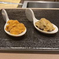 新橋 天鮨 - ムラサキウニ、バフンウニ