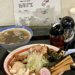 らー麺　Do・Ni・Bo - 煮干し油そば味玉入り780円