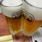 Yakiniku Daimon - 生ビールで乾杯