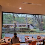 カフェ すいれん - 店内