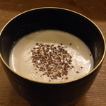 巽蕎麦 志ま平 - 蕎麦の実のスープ