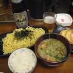 ラーメン つけ麺 じゃじゃまる - 