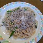 ドン・キホーテ - ペペロンチーノ（しらすとアスパラ）