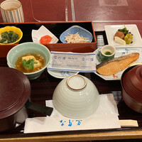 中之島なだ万 - 