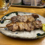 立ち呑み しゅう - 和牛スジの串焼き 380円（2022年12月）衝撃的な美味しさです‼️