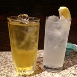 Shinki - 緑茶ハイとレモンサワー  各¥400
