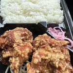 ほか弁 日本亭 - 料理写真:デカい×2