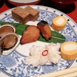 Nagasaki Shippoku Hamakatsu - 鶏肉の松風の出来が良い、他は普通。菊花蕪やわめ。