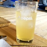 ろばたやき山ろく - レモンスカッシュ：253円