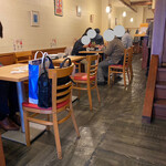 Youshoku Tomoncha - 店内