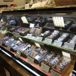 タダシ ヤナギ マルイファミリー海老名店 - 焼き菓子ケース