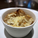 キャトルラパン - オニオングラタンスープ