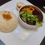 SLOWJAM GARAGE Singaporean cuisine - 