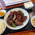 中国家常菜 同心房 - 揚鶏肉の黒酢炒め定食